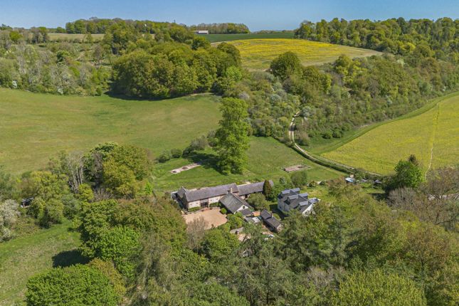 Warren Farm,, Basingstoke Road, Alton photo 2
