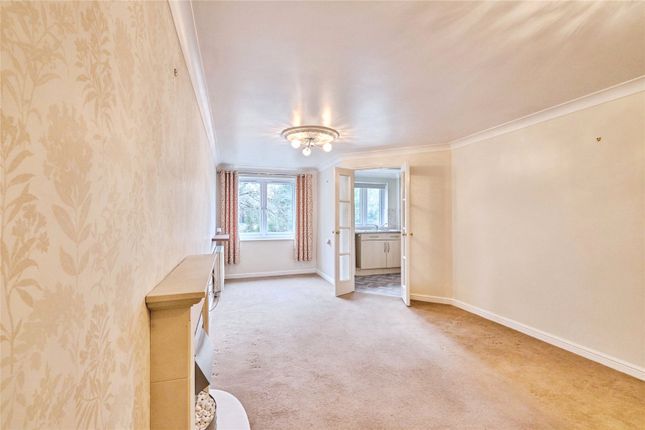 43, Farthings Court, Bridgnorth photo 4