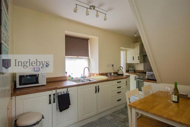 20, Porret Lane, Hinderwell photo 3
