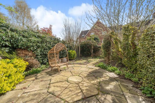 Terraced house for sale in Summertown, Oxfordshire