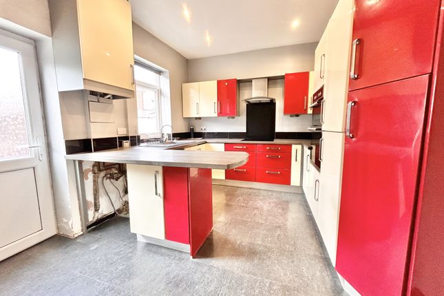 Hargreaves Street, Thornton photo 4