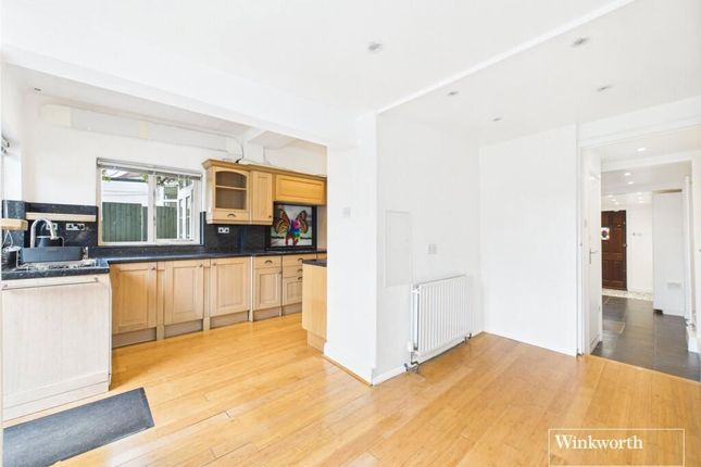 44, Great North Way, London photo 2