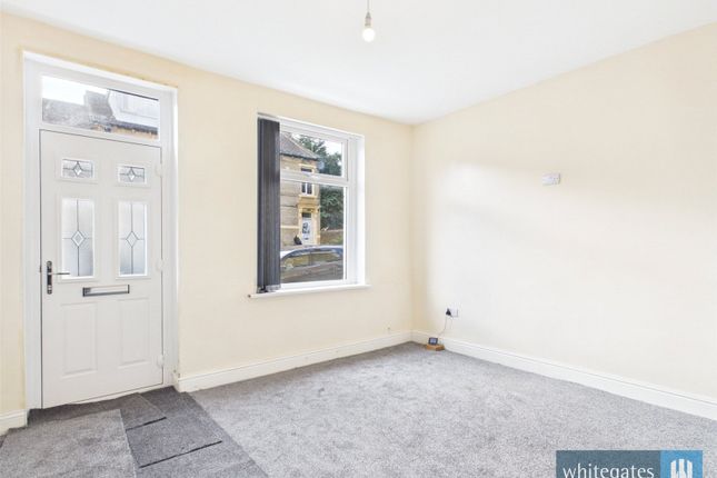 48, Abingdon Street, West Yorkshire photo 2