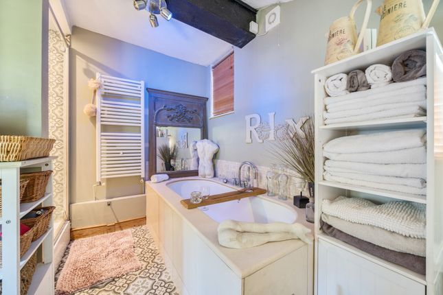 1340433-15-689B6d...