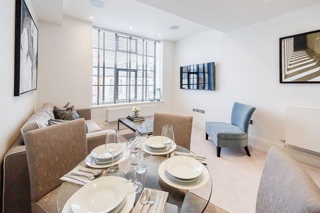 Flat 22, London photo 3