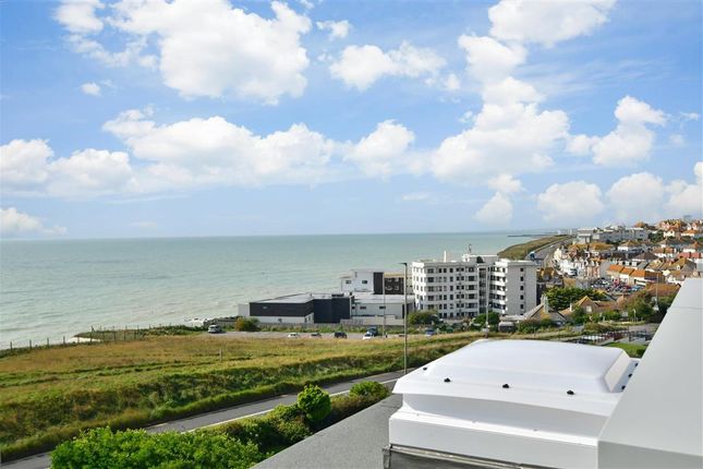 Thumbnail Flat for sale in Marine Drive, Brighton, East Sussex