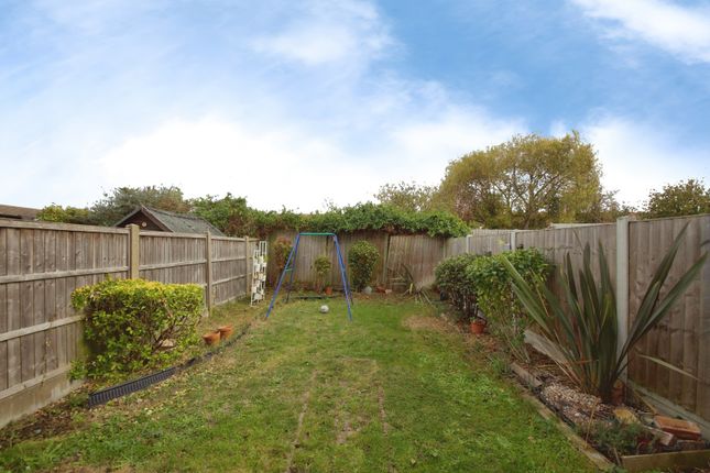 Rowan Way, Essex photo 4