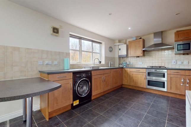 26, Vernier Crescent, Milton Keynes photo 4