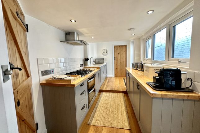 64, Gosport Street, Lymington photo 4