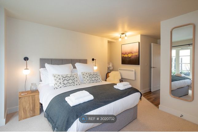 Apartment, High Street, Chipping Norton photo 2