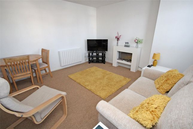 Marine View, 1, Cliff Crescent, Barton on Sea photo 4
