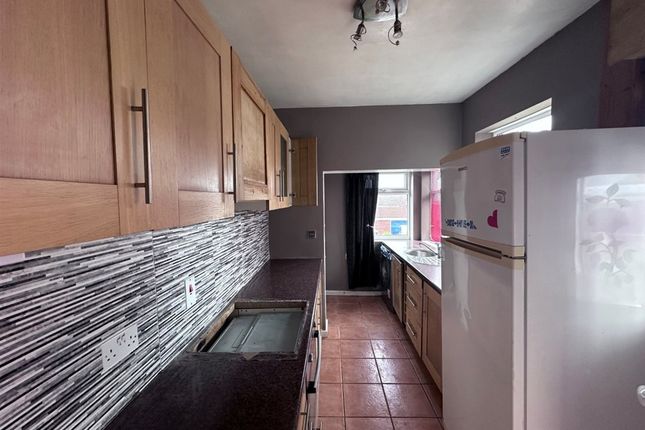 51, Queen Street, CHESTERFIELD photo 5