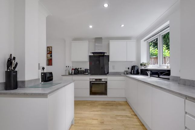 14, Beech Hill Road, Sunningdale photo 2