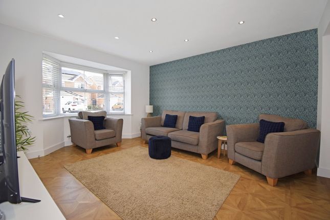 28, Farington Gate, Leyland photo 2