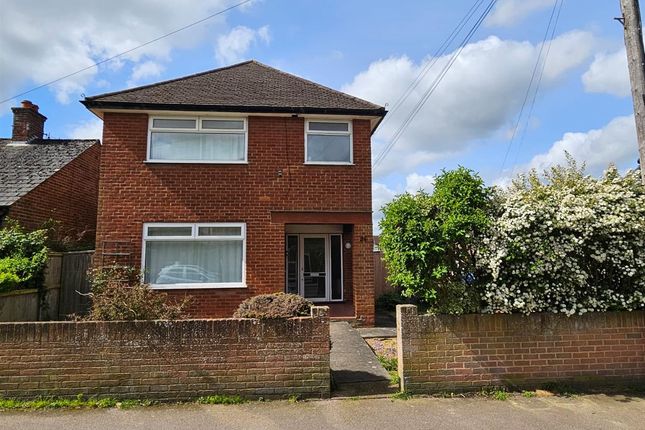 Thumbnail Detached house to rent in Heaton Road, Canterbury