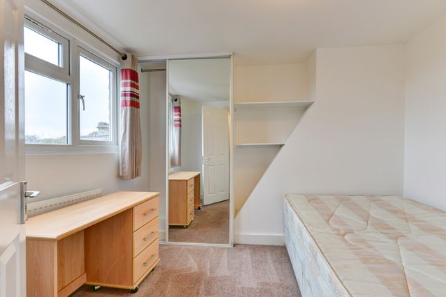 Bright And Well-Maintained Bedroom Featuring A Sin...