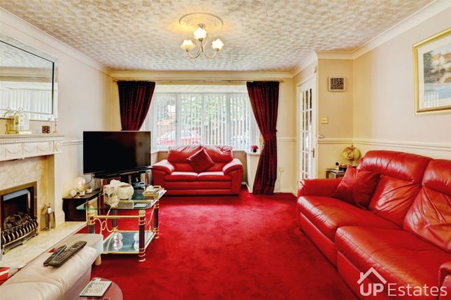 7, Belgrave Drive, Rugby photo 3