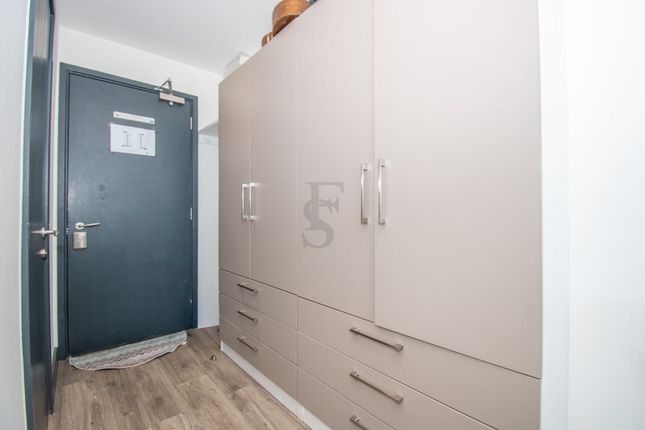 501 Spring Place, Luton photo 4