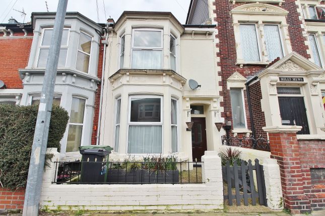 Thumbnail Terraced house to rent in Queens Road, Portsmouth