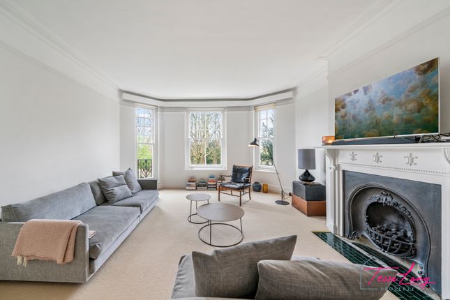 Flat to rent in Highgate West Hill, London