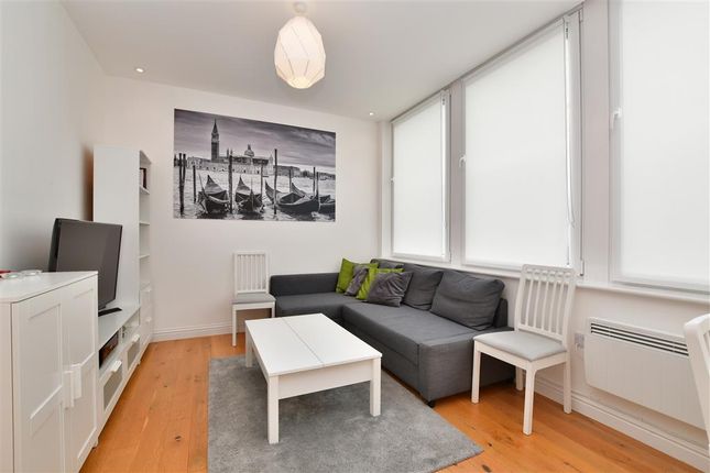 Thumbnail Flat for sale in Station Road, Redhill, Surrey