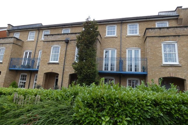 Thumbnail Town house to rent in Gaiger Avenue, Sherfield-On-Loddon