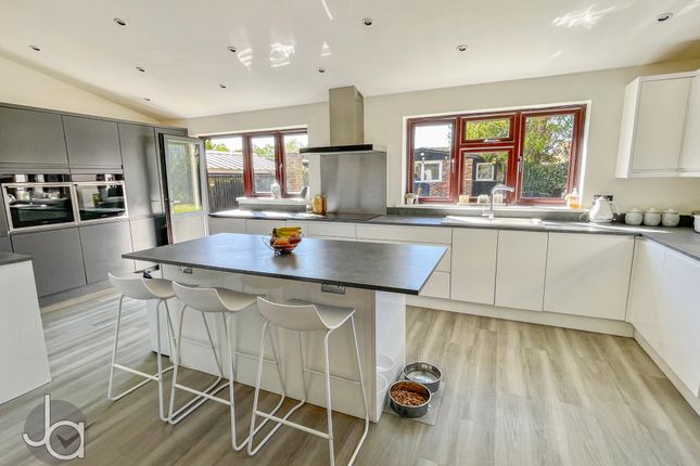44, Maldon Road, Colchester photo 3