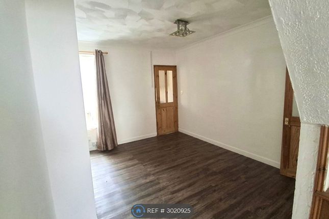 Avondale Road, Lowestoft photo 3