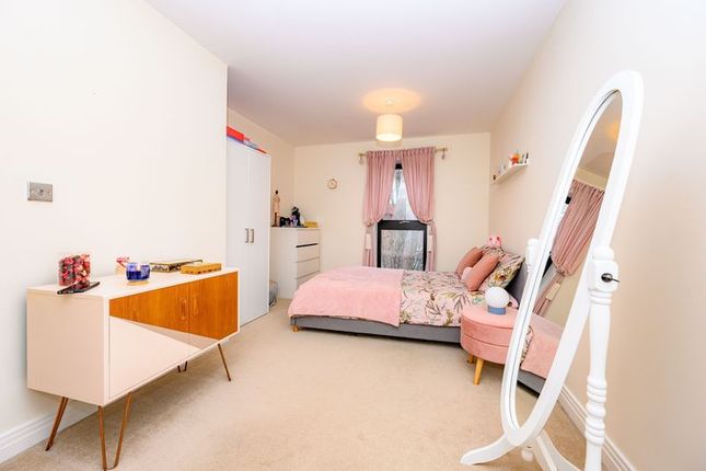 Flat 45 Dakota House, Bessemer Road, Welwyn Garden City photo 3