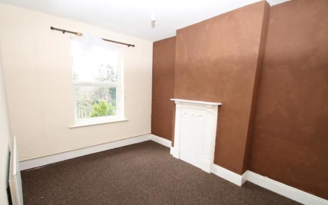 Semi-detached house to rent in Seymour Road, Stourbridge, West Midlands
