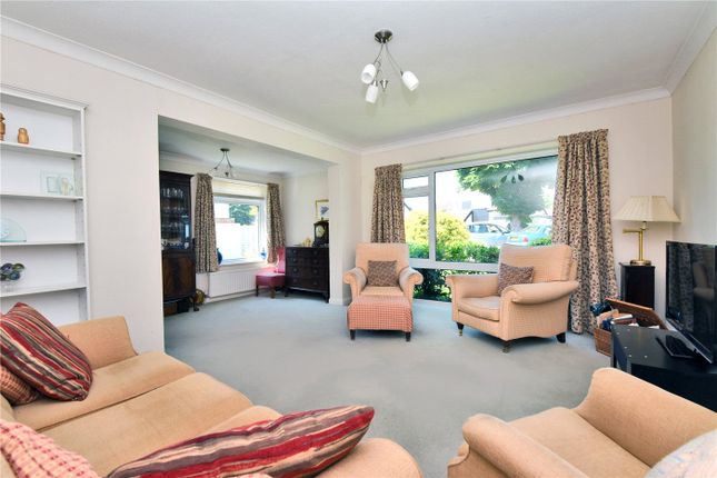 16, Clifton Place, Surrey photo 2
