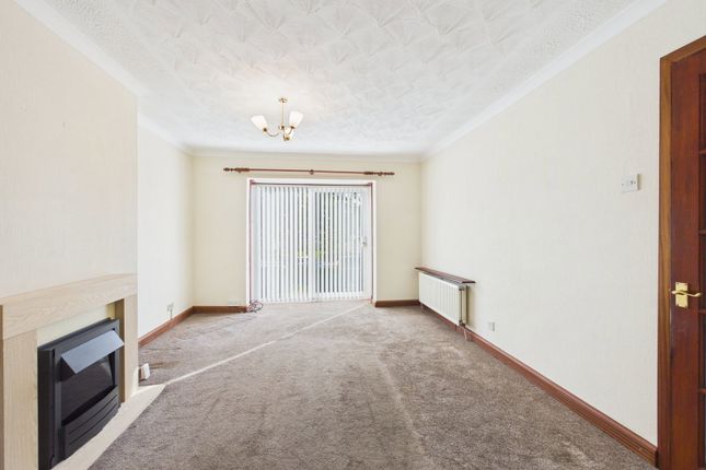 42, Marina Road, Bathgate photo 4