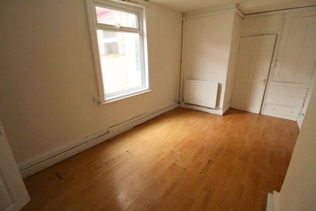 52 Parliament Road, Middlesbrough photo 2