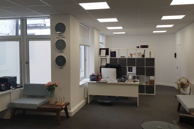 Office to let in High Road. Balfour House, North Finchley