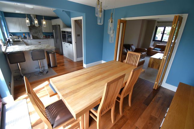 35, Grove Road, Coombe Dingle photo 3