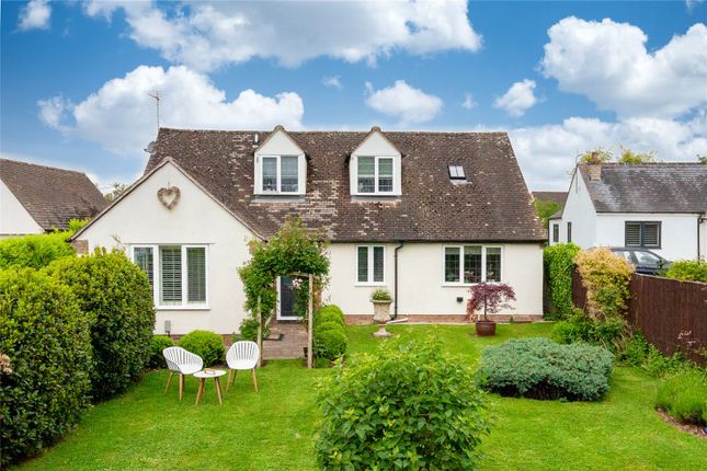 Thumbnail Country house for sale in Brize Norton Road, Minster Lovell, Oxfordshire
