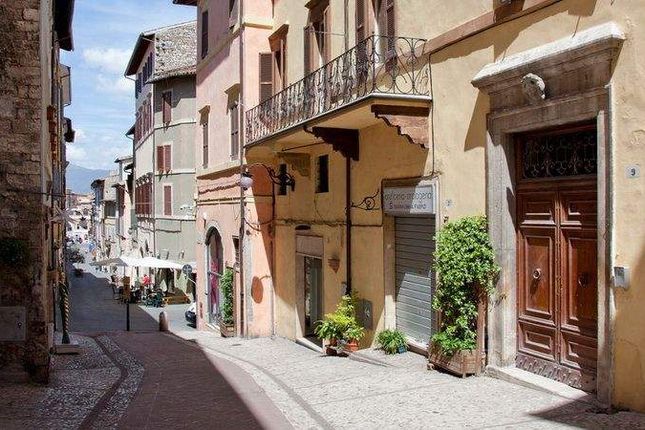 Apartment for sale in Spoleto, Umbria, Italy