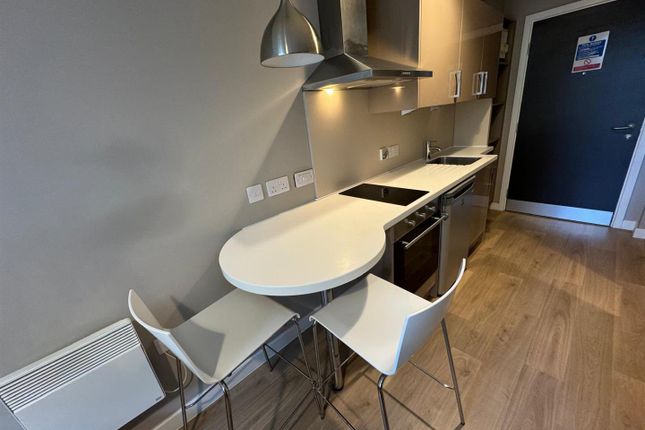 Kitchen 131 Tyne Bridge Standard Studio.Jpg