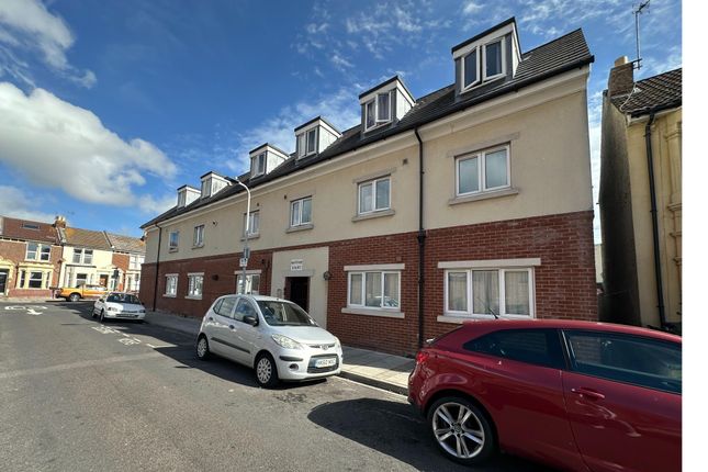 13-bed house on 6 1-8 Baffins Court, St. Pirans Avenue &, Tangier Road, Portsmouth, £950,000