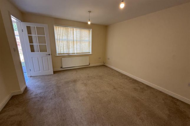 26, Clarendon Street, Wolverhampton photo 4