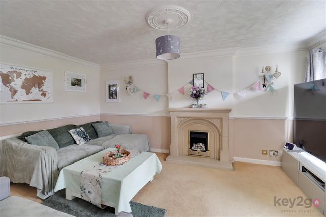 5, Ribble Croft, Sheffield photo 4