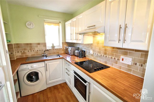 44, Ferndale Court, Berkshire photo 4