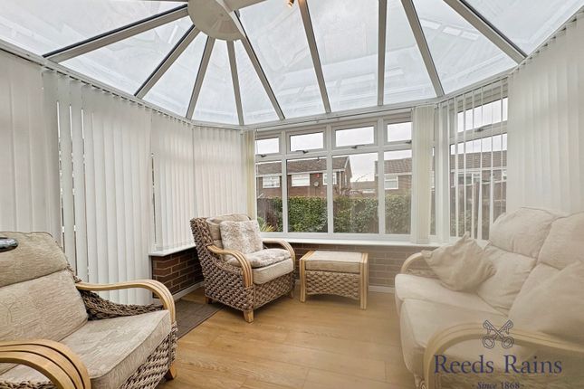 9, Kinver Drive, Tyne and Wear photo 5