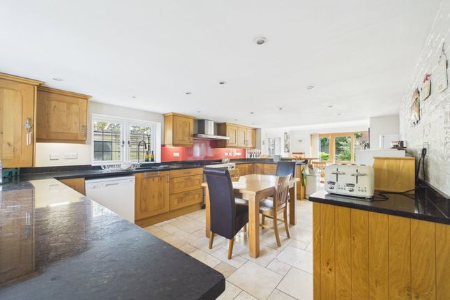 Star Cottage, Cripplegate Lane, Horsham photo 2