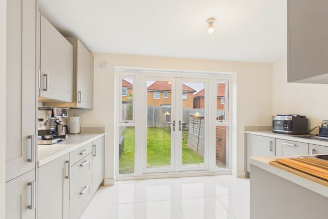 19, Oppy Wood Close, Cottingham, East Riding Of Yorkshire, HU16 5GR photo 2