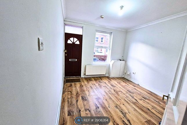 Spencer Road, Luton photo 5