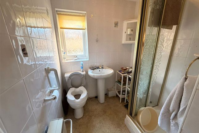 52, Cooper Street, Bolton photo 4