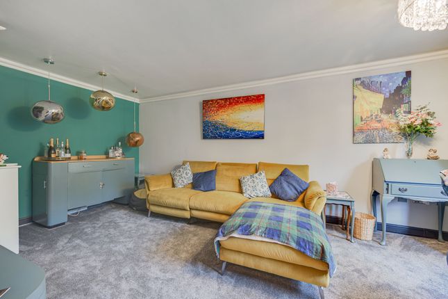 10 Teddy Gray Avenue, Sandbach photo 3