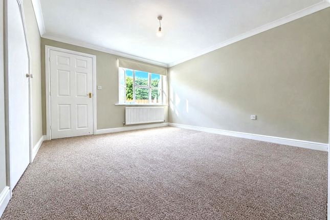 7, Hadrian Court, Wingate photo 2