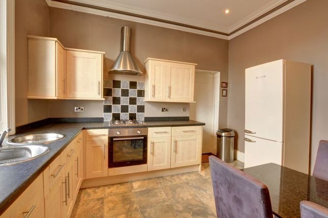 Flat 3, 2, Eskdale Terrace, Newcastle Upon Tyne photo 4